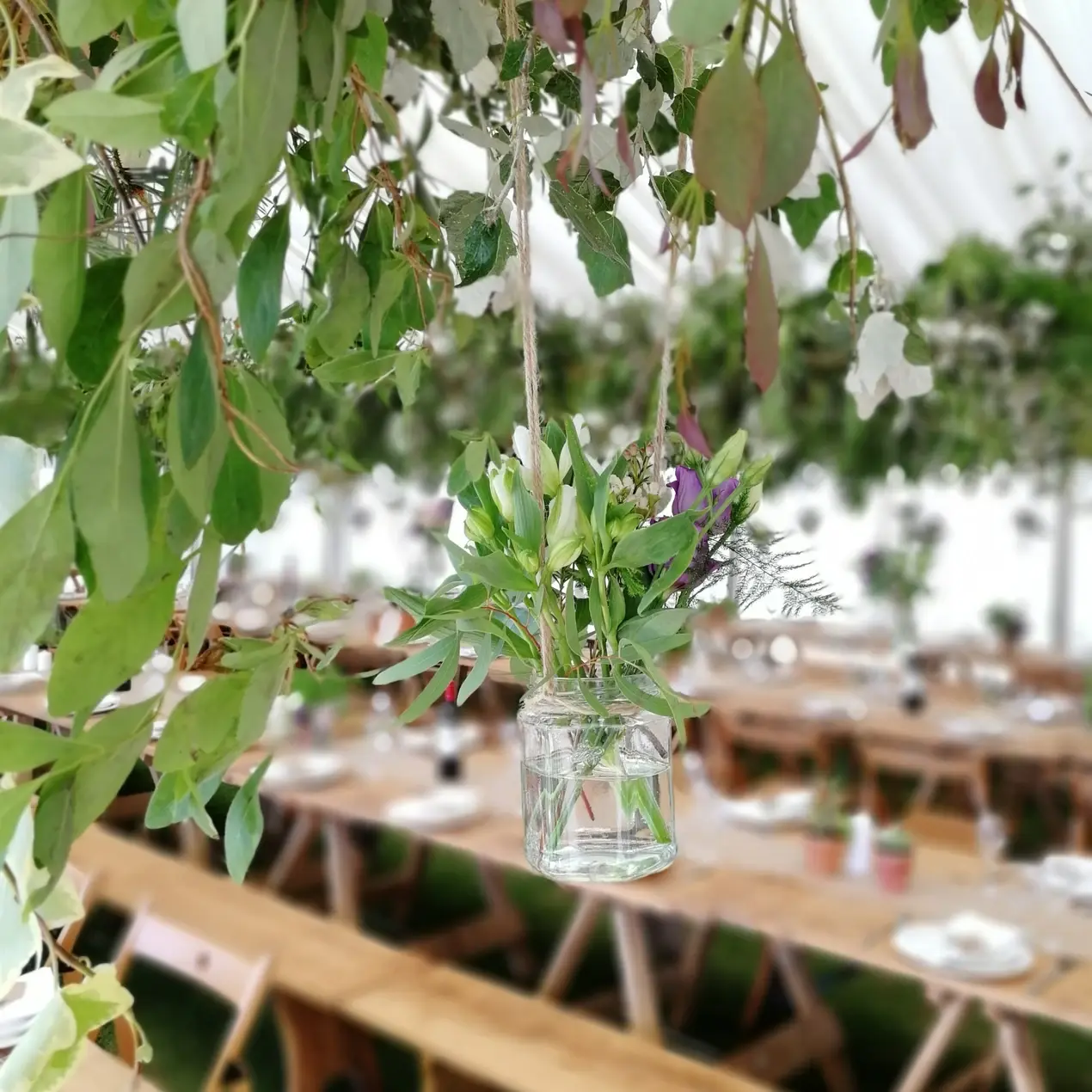 Commodores House wedding flowers example 3
